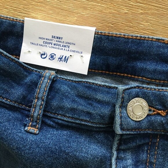 H&M Skinny Jean High Rise Ankle Length Womens US 4 Stretch Denim Medium Wash - Picture 3 of 5